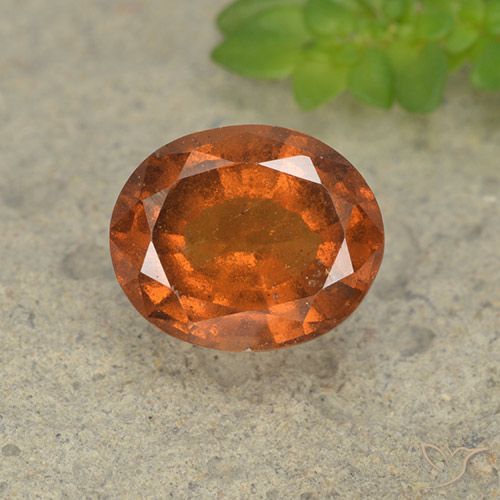 2.29ct Natural Laranja Profundo granada hessonita, oval, VS-SI
