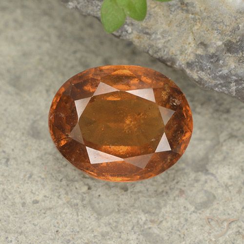 2.14ct Natural Laranja médio-escuro granada hessonita, oval, VS-SI