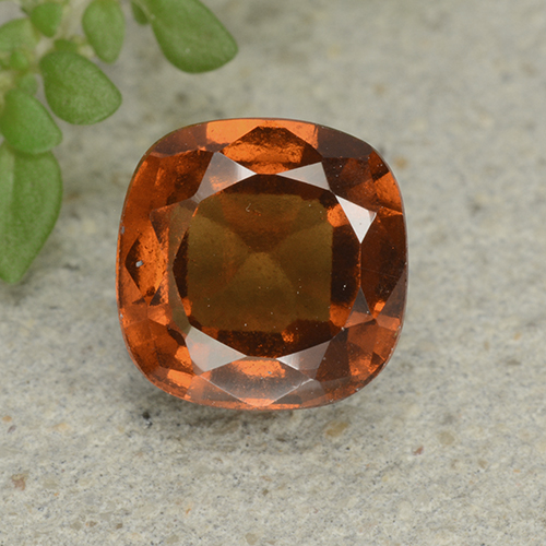 Granada hessonita laranja natural 1,95ct, almofada cortada, VVS-VS