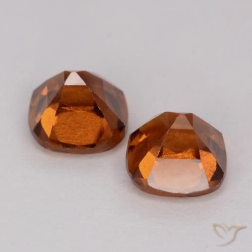 Pedras preciosas de granada hessonita Laranja médio-escuro natural de 2.65 ct, Almofada, VS