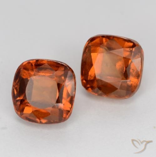 Pedras preciosas de granada hessonita laranja avermelhado natural de 3.13 ct, Almofada, VS