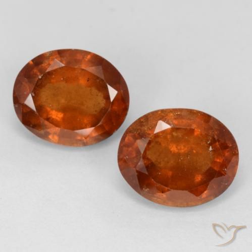 3.67ctw Natural Laranja Profundo granada hessonita, oval, VS-SI