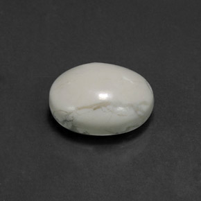 Howlita branco natural 2,63ct, corte oval, opaco