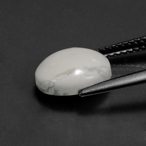 Howlita branco natural 2,63ct, corte oval, opaco