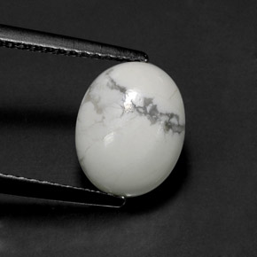 Howlita branco natural 2,55ct, corte oval, opaco