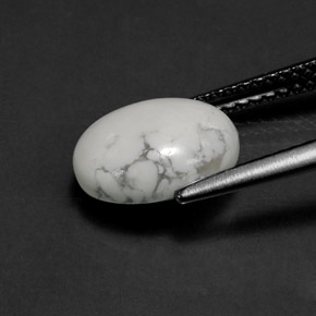 Howlita branco natural 2,55ct, corte oval, opaco