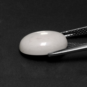 Howlita branco natural 5,40ct, corte oval, opaco