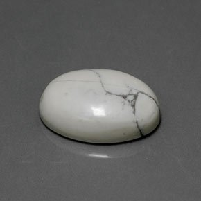 Howlita branco natural 9,10ct, corte oval, opaco