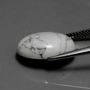 Howlita branco natural 7,88ct, corte oval, opaco