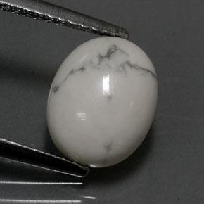 Howlita branco natural 2,52ct, corte oval, opaco