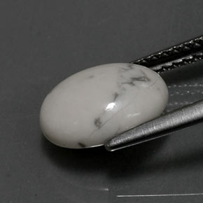 Howlita branco natural 2,52ct, corte oval, opaco