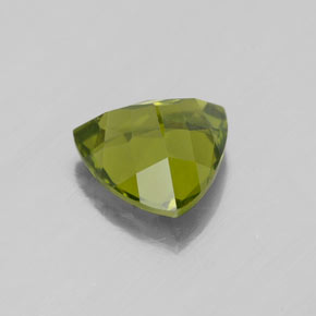 Idocrásio Verde oliva Natural 1.60ct, Trilhão, VS