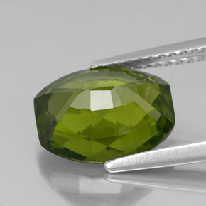Idocrásio Verde oliva Natural 3.36ct, Almofada cortada, VS