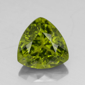Idocrásio Verde oliva Natural 2.44ct, Trilhão, VS-SI