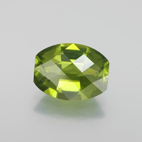 Idocrásio Verde oliva Natural 1.89ct, Forma extravagante, VS