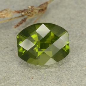 Idocrásio Verde oliva Natural 2.60ct, Forma extravagante, VS