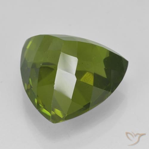 Idocrásio Medium Dark-Green Natural 4.47ct, Trilhão, VS