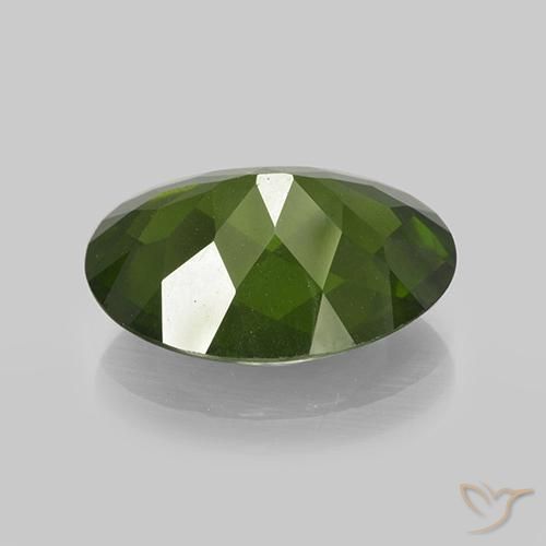 Idocrásio Algas Verdes Natural 6.65ct, oval, VS