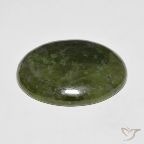Idocrásio verde quente Natural 47.13ct, oval, Opaco