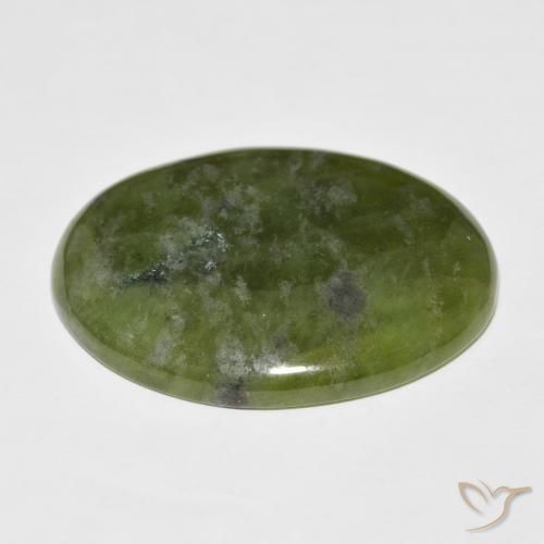 Idocrásio verde quente Natural 33.41ct, oval, Opaco