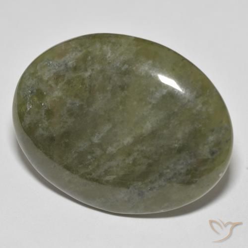 Idocrásio Verde escuro Natural 44.18ct, oval, Opaco