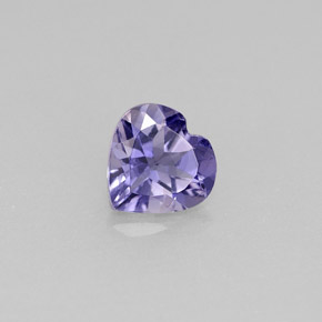 Iolita violeta natural 0,58ct, formato de coração, VS