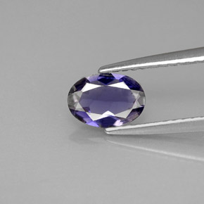 Iolita violeta natural 0,48ct, corte oval, VS