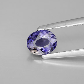 Iolita Violeta Azul Natural 0.47ct, Corte Oval, VVS