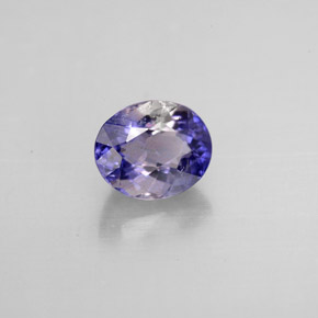 Iolita violeta natural 0,92ct, corte oval, VS-SI