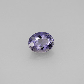 Iolita violeta natural 0,52ct, corte oval, VS