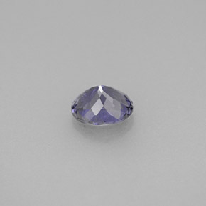 Iolita violeta natural 0,49ct, corte oval, VS