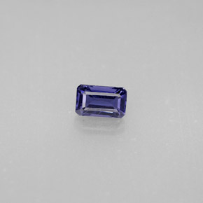 Iolita azul natural 0,33ct, corte esmeralda, VS