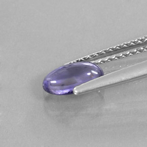 Iolita azul natural 0,55ct, corte oval, transparente