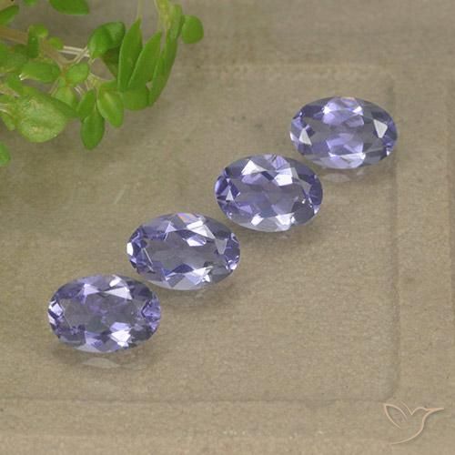 Pedras preciosas de Iolita Violeta claro médio natural de 1.43 ct, oval, VS