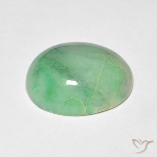 Saída Verde médio Natural 4.88ct, oval, Opaco