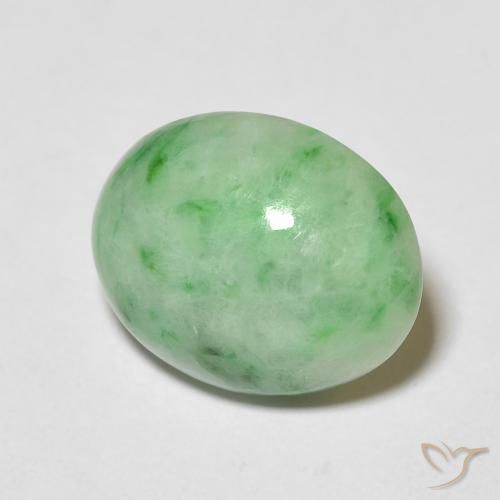 Saída Luz verde Natural 4.72ct, oval, Opaco
