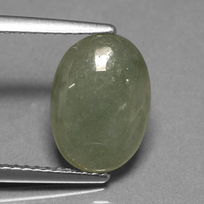 Jadeíta verde natural 3,00ct, corte oval, translúcido
