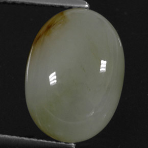 jadeita Branco Verde Natural 6.30ct, Corte Oval, Opaco