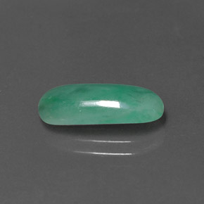 Jadeíta verde natural 3,02ct, corte oval, opaco