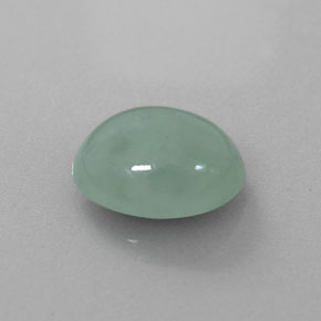 Jadeíta verde natural 5,35ct, corte oval, translúcido