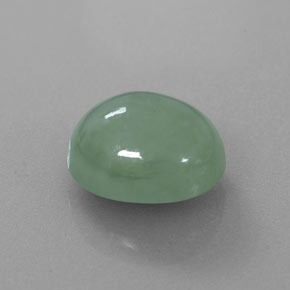 Jadeíta verde natural 6,83ct, corte oval, translúcido