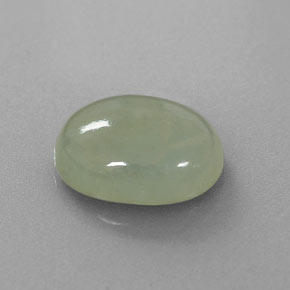 Jadeíta Verde Natural 3.69ct, oval, Translúcido