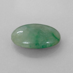Jadeíta verde natural 4,88ct, corte oval, translúcido