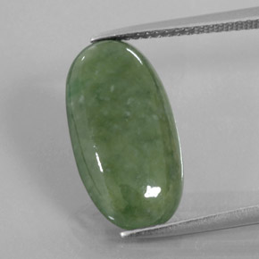 jadeita Verde Natural 6.04ct, Corte Oval, Transparente