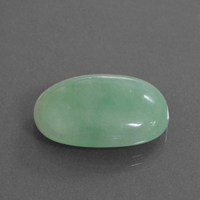 Jadeíta Verde Natural 18.38ct, oval, Translúcido