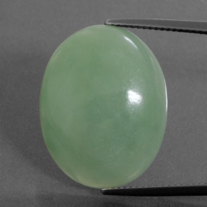 Jadeíta Verde Natural 27.45ct, oval, Translúcido