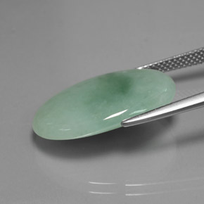 Jadeíta verde natural 15,88ct, corte oval, translúcido