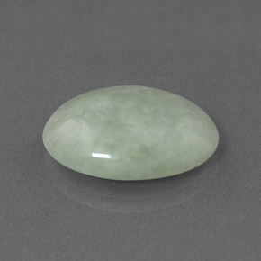 Jadeíta verde natural 8,88ct, corte oval, opaco