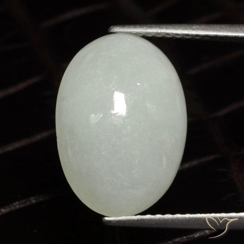Jadeíta Verde amarelado Natural 9.78ct, oval, Translúcido