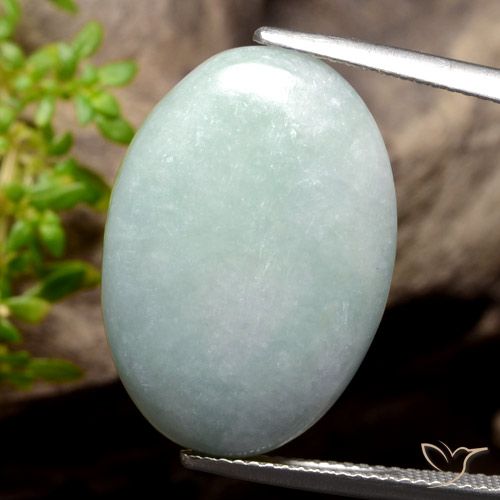 20.42ct Natural Verde Cinzento Claro Jadeíta, oval, Opaco
